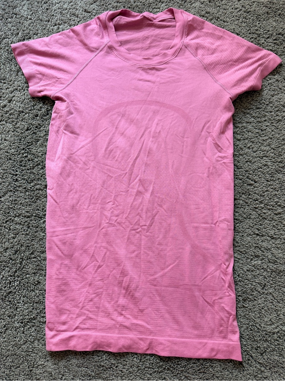 lululemon athletica Short Sleeve Pink Tee